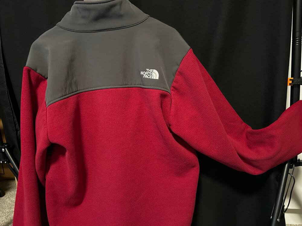 The North Face Denali WindPro Jacket Men’s M Red Gray Polartec Fleece A4AJ